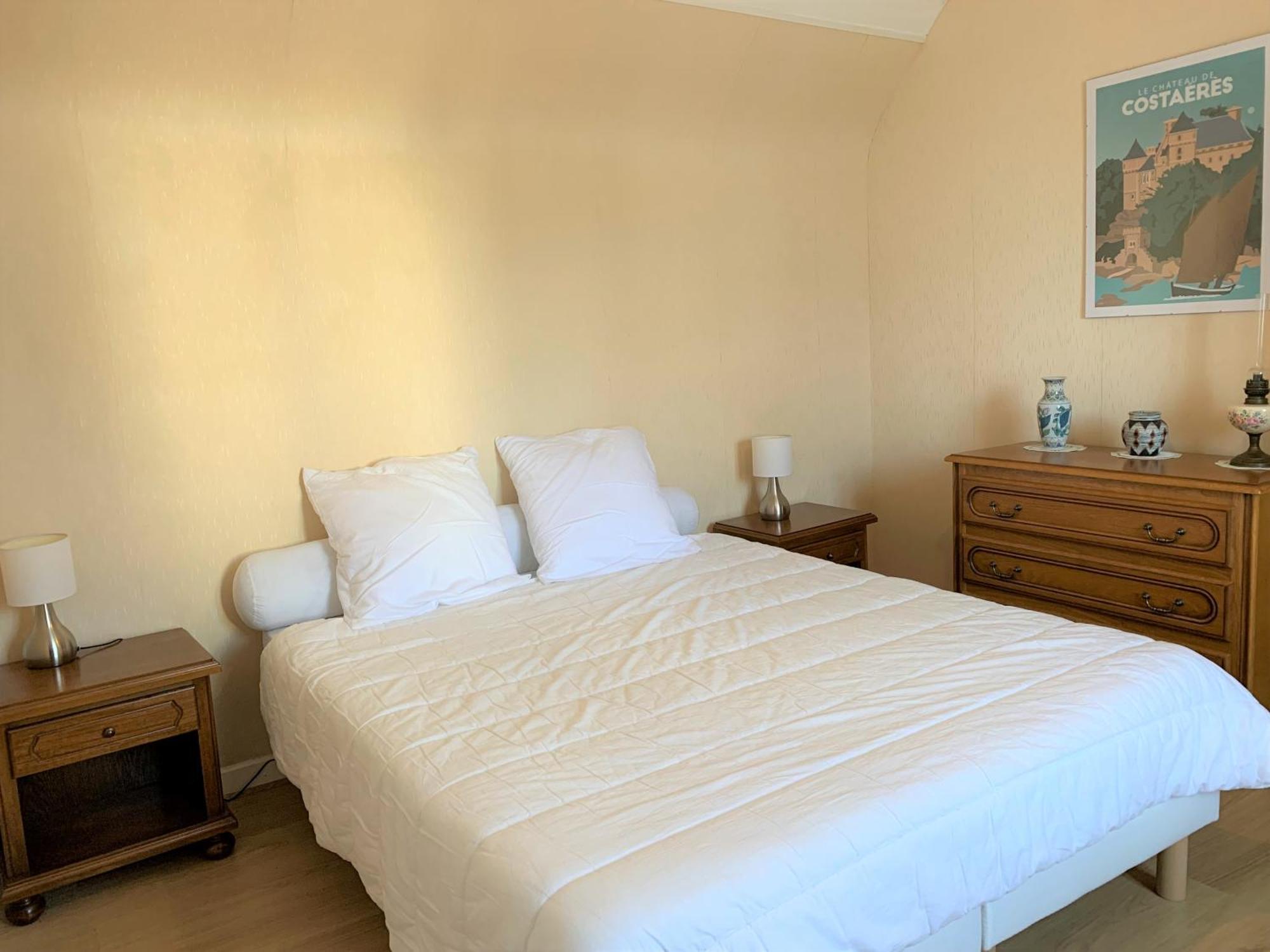 Villa Maison Avec Jardin Au Centre De - Ref 921 Perros-Guirec
