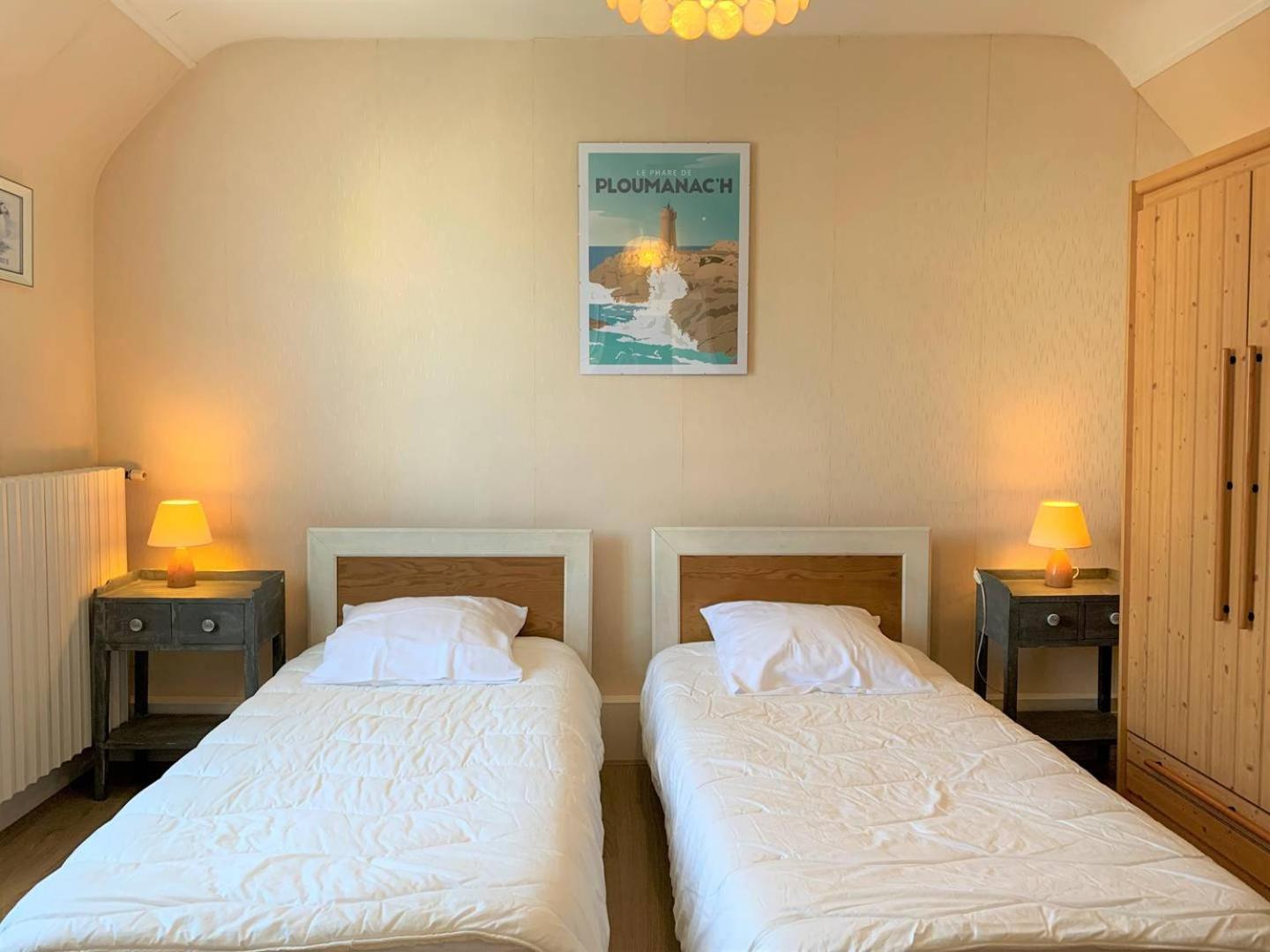 Maison Avec Jardin Au Centre De - Ref 921 Perros-Guirec
